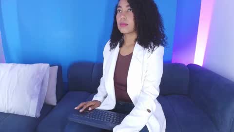 Snapshot of hanna_cupper chatting on 29, 10, 2025 Hanna online show from 29, 10, 2025