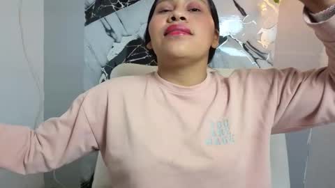 hanna_goldenst online show from 21, 11, 2025