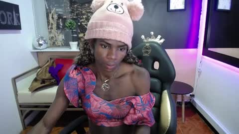 hanna_lamber online show from 11, 1, 2025