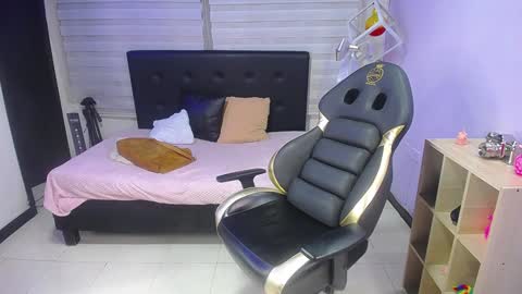 hanna_lamber online show from 23, 1, 2025