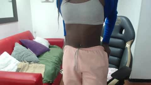 hanna_lamber online show from 12, 4, 2026