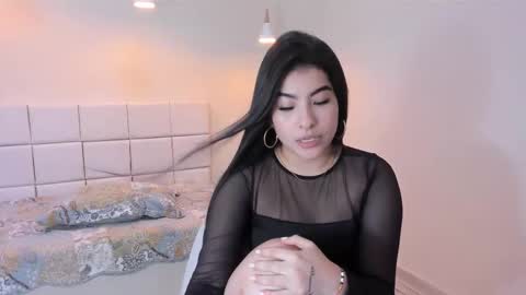 Snapshot of hanna_lee4 chatting on 9, 3, 2026 Hanna online show from 9, 3, 2026