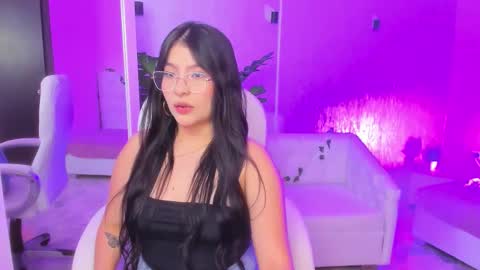 Snapshot of hanna_lee4 chatting on 17, 3, 2026 Hanna online show from 17, 3, 2026