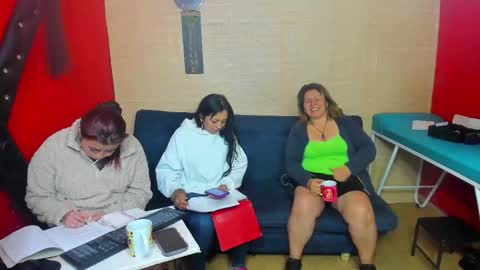 Hanna online show from 17, 10, 2025