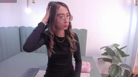 Hanna Carttier online show from 20, 6, 2026