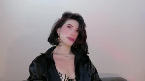 Hannah  online show from 13, 4, 2026