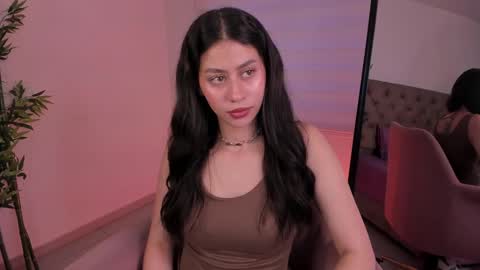 Snapshot of hannah_brady chatting on 4, 2, 2025 Hannah online show from 4, 2, 2025