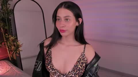 Snapshot of hannah_brady chatting on 19, 2, 2025 Hannah online show from 19, 2, 2025