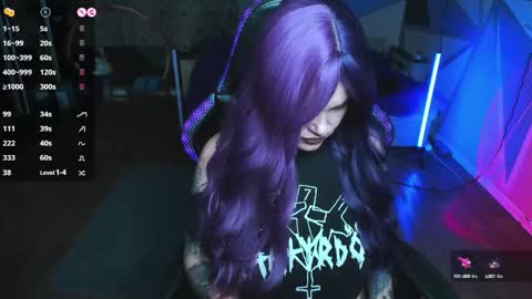 Snapshot of hannah_chaos chatting on 1, 10, 2025 Hannah online show from 1, 10, 2025