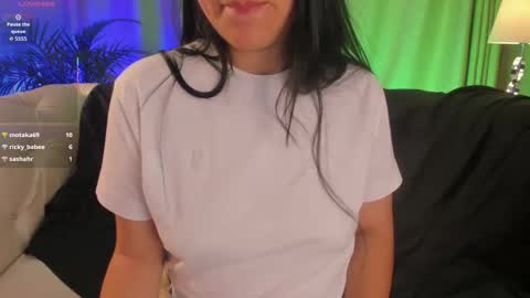 Snapshot of hannah_jonhson_1 chatting on 14, 9, 2025 Hannah online show from 14, 9, 2025