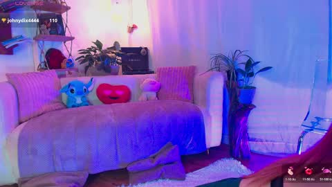 hannah_lovee online show from 9, 4, 2026