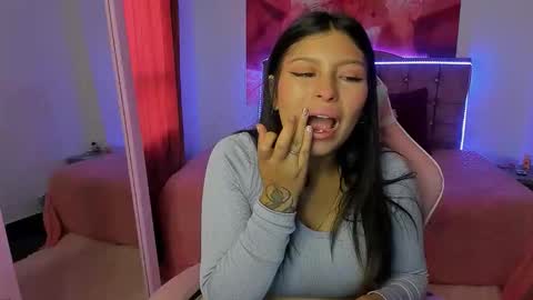 hannah_swet online show from 12, 11, 2025