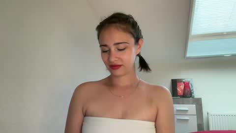 hannahinto online show from 27, 6, 2026