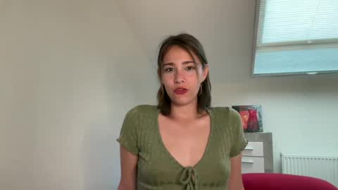 hannahinto online show from 30, 6, 2026