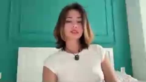 hannahinto online show from 27, 7, 2026