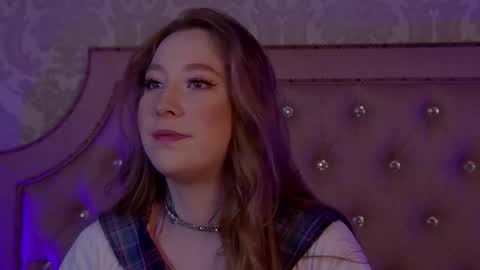 Pearl online show from 17, 11, 2025