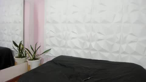 hannahtoons_ online show from 12, 9, 2025