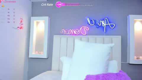 Snapshot of hannapaola chatting on 12, 2, 2025 HannaPaola online show from 12, 2, 2025