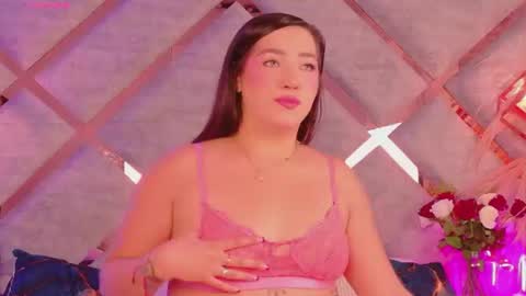 hannaprada1 online show from 7, 7, 2026