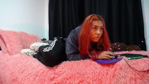 Snapshot of hannaqueen23 chatting on 6, 10, 2025 hannaqueen23 online show from 6, 10, 2025