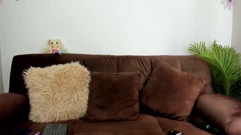 Snapshot of hannasoto2 chatting on 25, 10, 2025 HannSoto online show from 25, 10, 2025