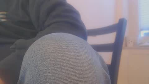 Snapshot of hannes_k chatting on 23, 12, 2025 hannes_k online show from 23, 12, 2025