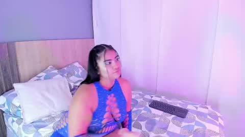 Snapshot of hannnasmith chatting on 22, 9, 2025 Hanna online show from 22, 9, 2025