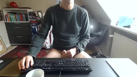 Snapshot of hanse_1 chatting on 17, 3, 2026 Hanse online show from 17, 3, 2026