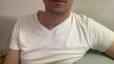 Snapshot of hansimglueck696969 chatting on 14, 9, 2025 hansimglueck696969 online show from 14, 9, 2025