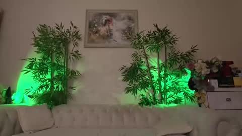 HappyAlice online show from 5, 3, 2025