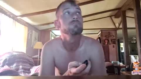 Snapshot of happyguy848 chatting on 17, 11, 2025 happyguy848 online show from 17, 11, 2025