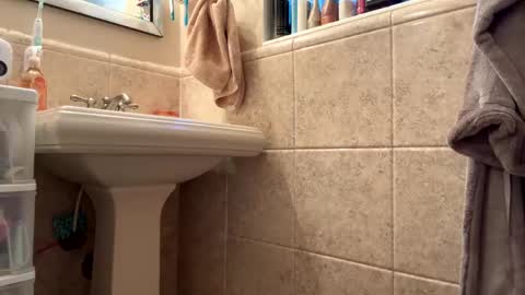 Snapshot of happyhogan1 chatting on 9, 1, 2025 Jhonassmann12 online show from 9, 1, 2025