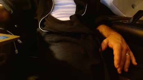 Snapshot of happyhogan1 chatting on 23, 2, 2025 Jhonassmann12 online show from 23, 2, 2025