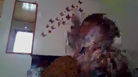 happymeal_24 online show from 27, 4, 2026