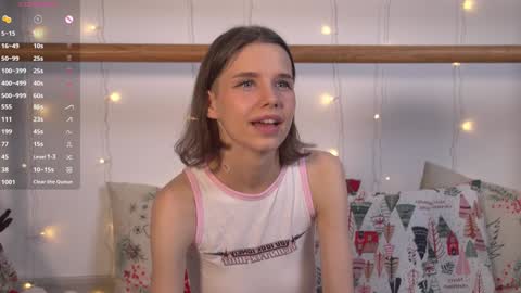 Snapshot of happynewdear chatting on 12, 1, 2025 Evy online show from 12, 1, 2025