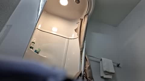 happysunshine4319 online show from 13, 3, 2026