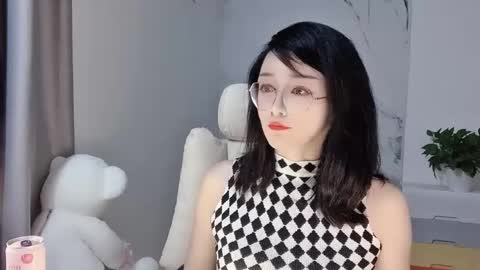 Snapshot of happysweetie168 chatting on 6, 3, 2025 Daisy online show from 6, 3, 2025