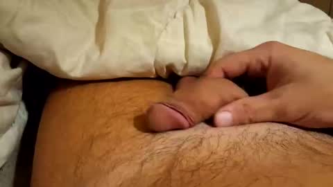 Snapshot of hapyending960 chatting on 4, 12, 2025 Small things matters online show from 4, 12, 2025