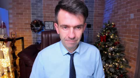 Snapshot of hard_and_juici chatting on 2, 1, 2025 Steve online show from 2, 1, 2025