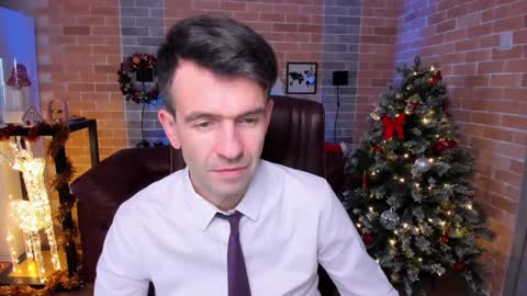 Snapshot of hard_and_juici chatting on 5, 1, 2025 Steve online show from 5, 1, 2025