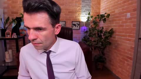 Snapshot of hard_and_juici chatting on 23, 2, 2025 Steve online show from 23, 2, 2025