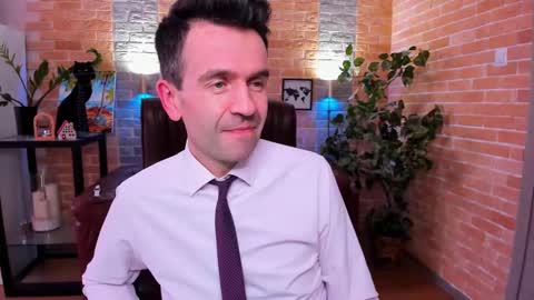 Snapshot of hard_and_juici chatting on 24, 2, 2025 Steve online show from 24, 2, 2025