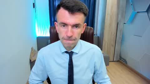 Snapshot of hard_and_juici chatting on 26, 9, 2025 Steve online show from 26, 9, 2025