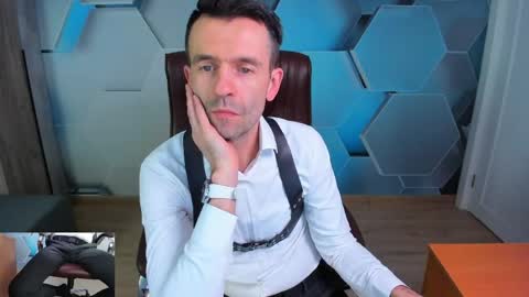 Snapshot of hard_and_juici chatting on 23, 4, 2026 Steve online show from 23, 4, 2026