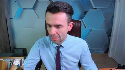 Snapshot of hard_and_juici chatting on 3, 5, 2026 Steve online show from 3, 5, 2026