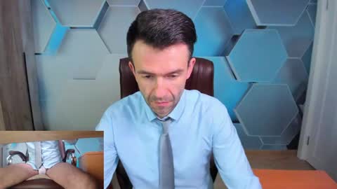 Snapshot of hard_and_juici chatting on 10, 5, 2026 Steve online show from 10, 5, 2026