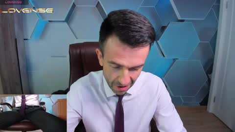Snapshot of hard_and_juici chatting on 26, 5, 2026 Steve online show from 26, 5, 2026