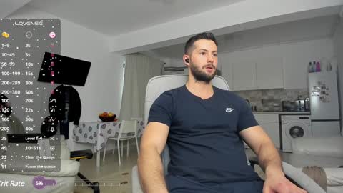 Snapshot of hard_chriss chatting on 27, 12, 2024 Hard Cock online show from 27, 12, 2024