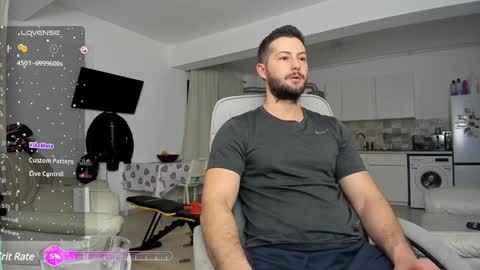 Snapshot of hard_chriss chatting on 30, 12, 2024 Hard Cock online show from 30, 12, 2024