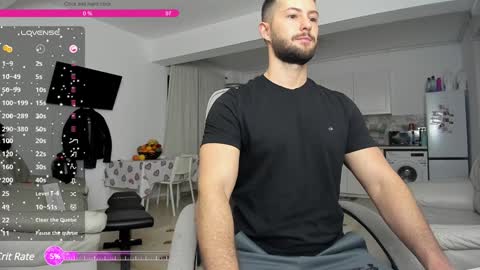 Snapshot of hard_chriss chatting on 4, 1, 2025 Hard Cock online show from 4, 1, 2025